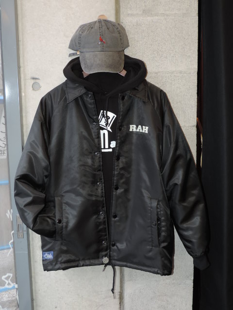 black black mozyskey rah yokohama.JPG